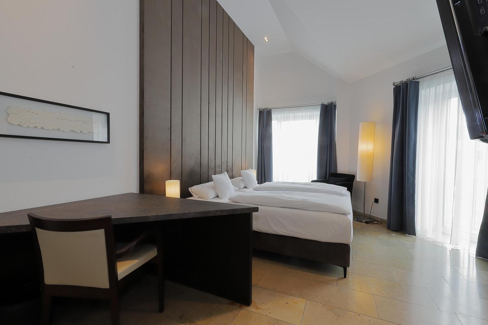 Devin Art Hotel Düsseldorf Zewnętrze zdjęcie